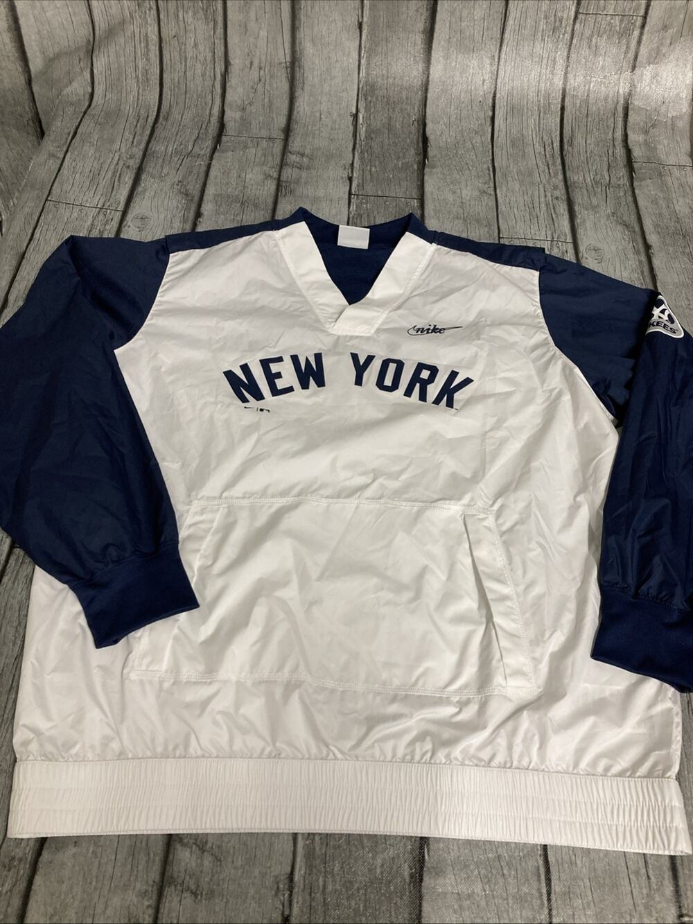 NWT Men’s Nike New York Yankees Pullover Windbreaker Jacket Large White Navy LW